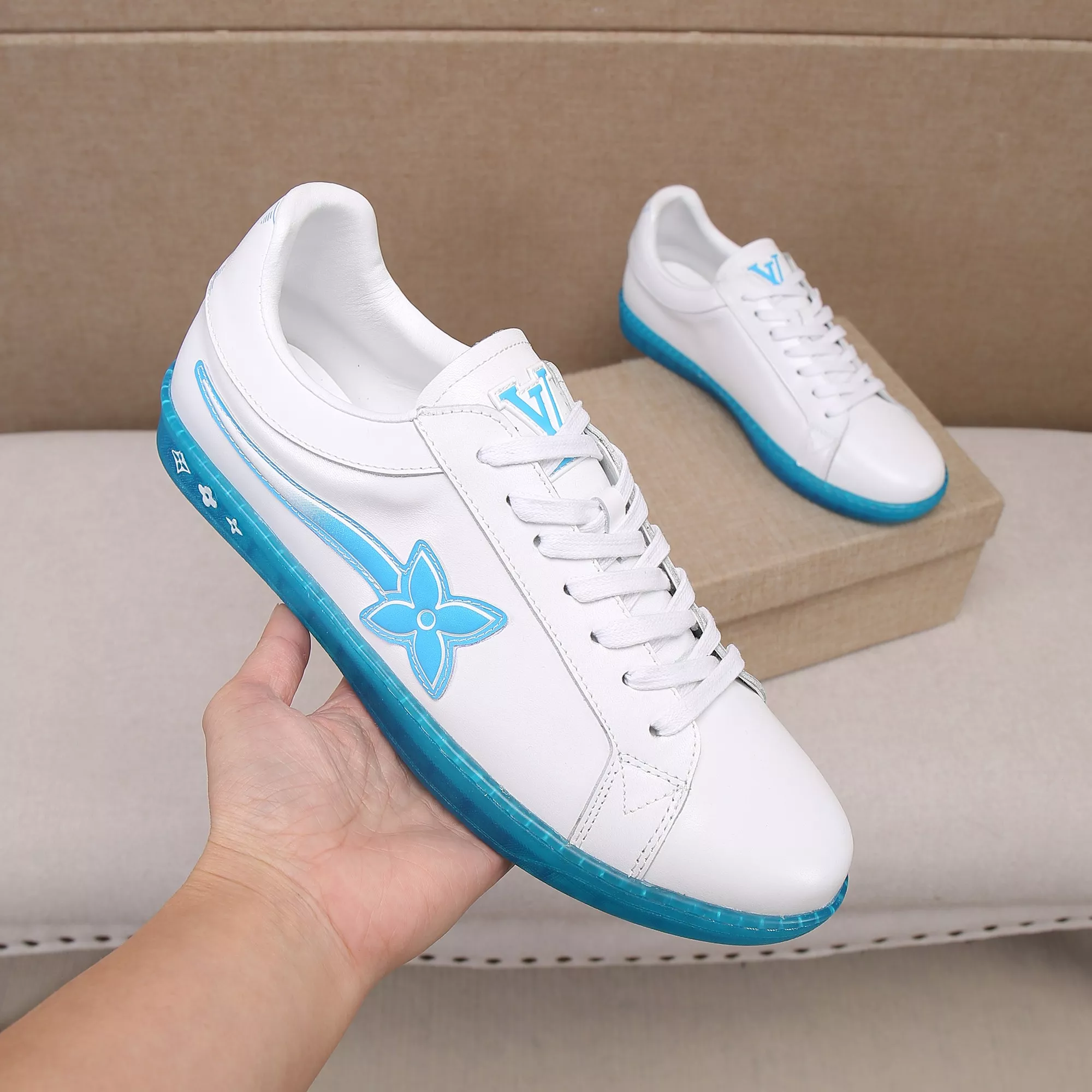 Cozy 2360 Louis Vuitton Casual Shoes For Men