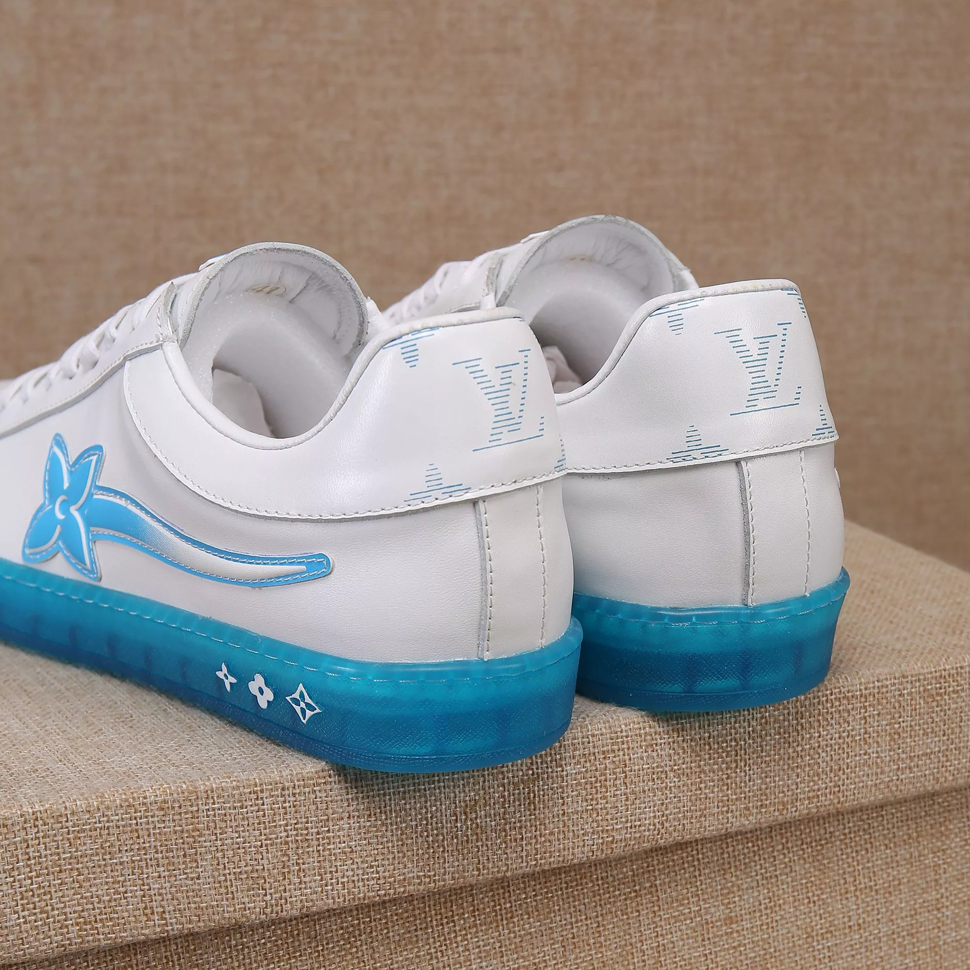 Cozy 2360 Louis Vuitton Casual Shoes For Men