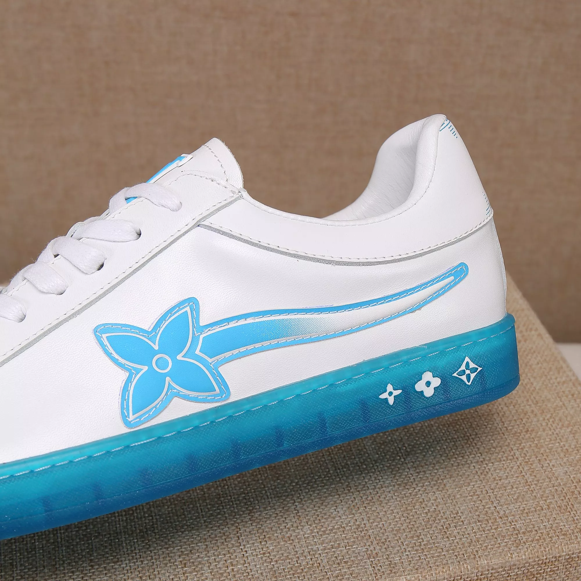 Cozy 2360 Louis Vuitton Casual Shoes For Men