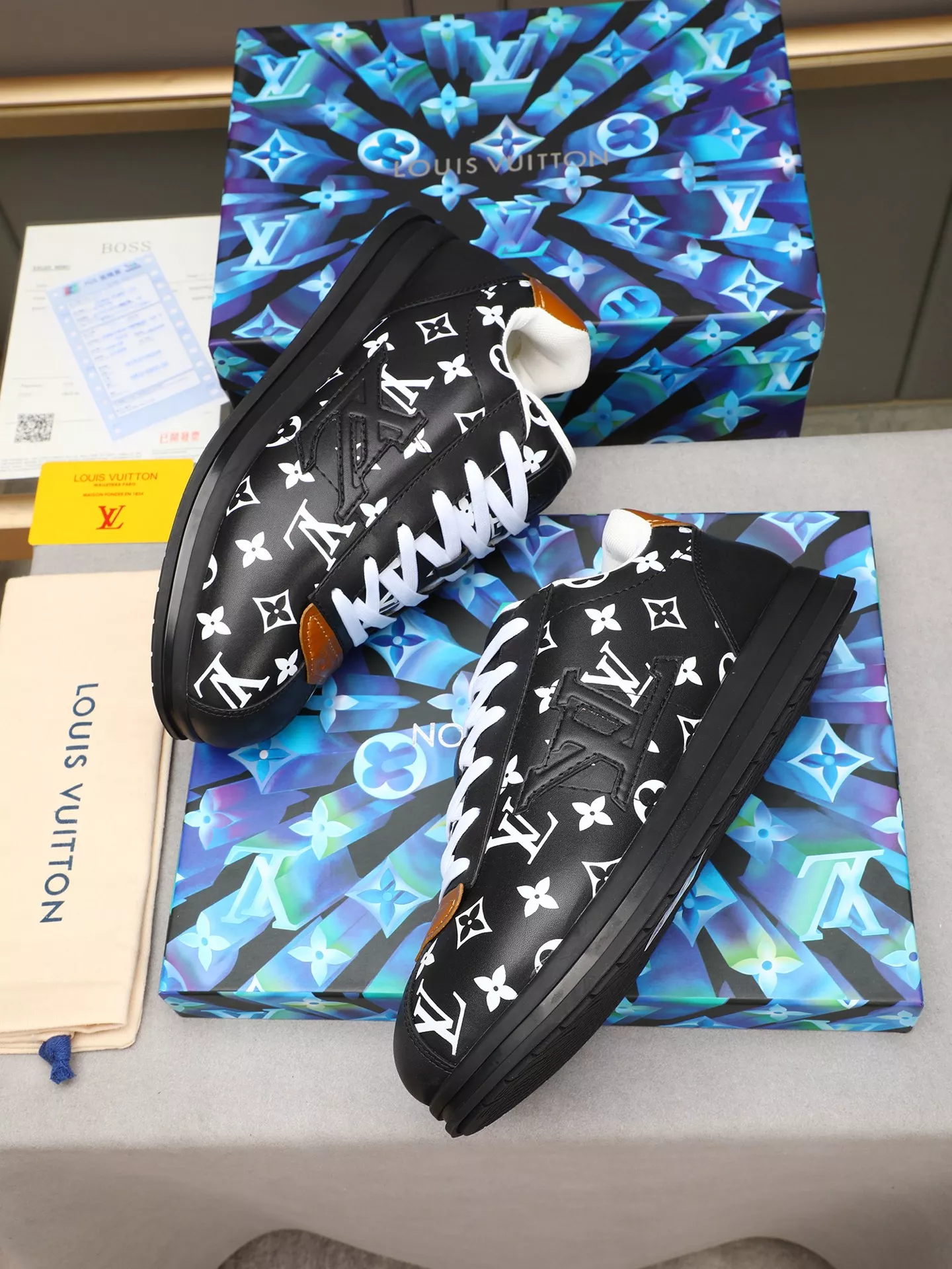 Cozy 2523 Louis Vuitton Casual Shoes For Men