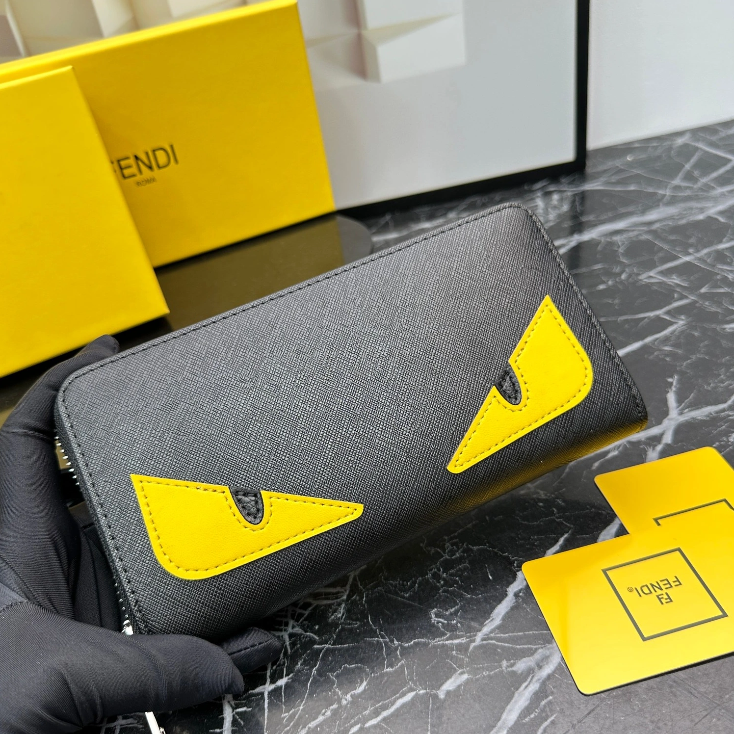 Cozy 2551 Fendi Wallets For Unisex