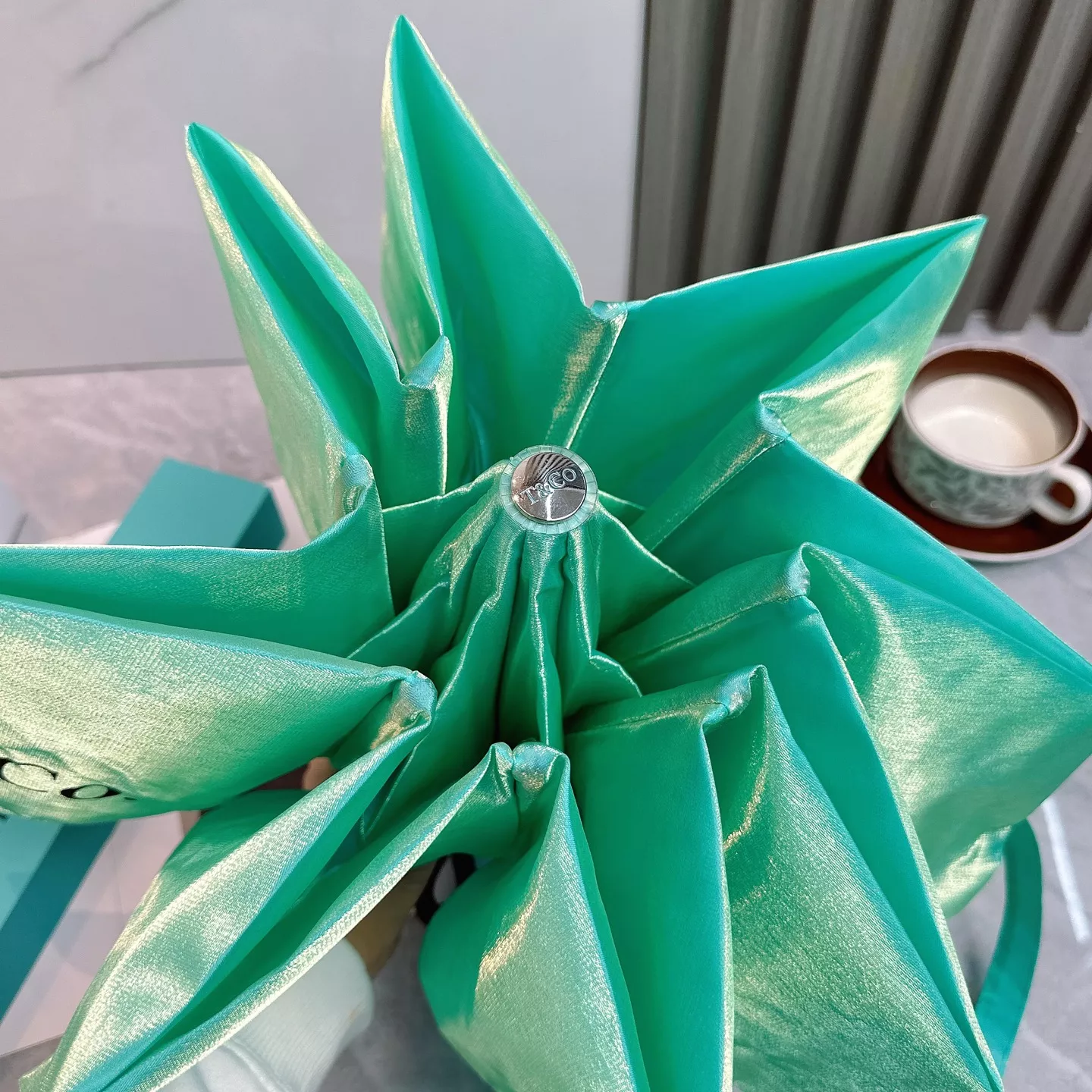 Cozy 2669 Tiffany Umbrellas