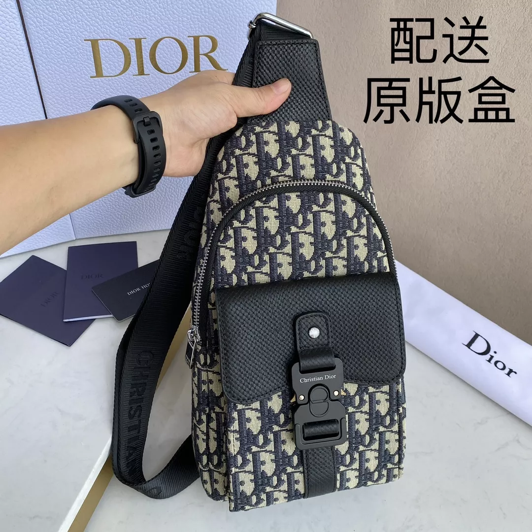 Cozy 2691 Christian Dior AAA Man Messenger Bags