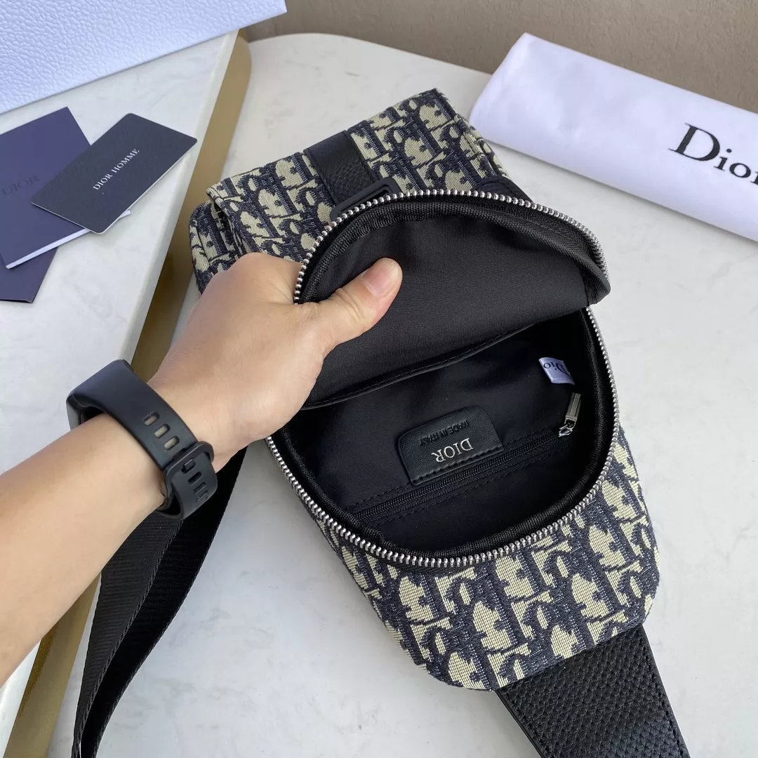 Cozy 2691 Christian Dior AAA Man Messenger Bags