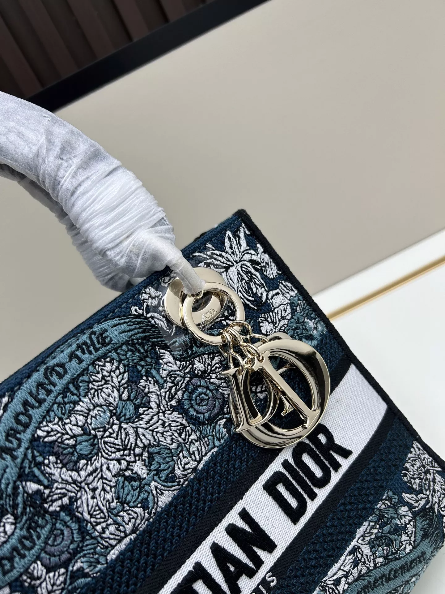 Cozy 2703 Christian Dior AAA Quality Handbags For Women