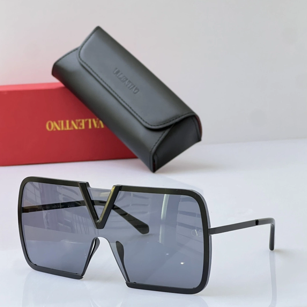 Cozy 2756 Valentino AAA Quality Sunglasses