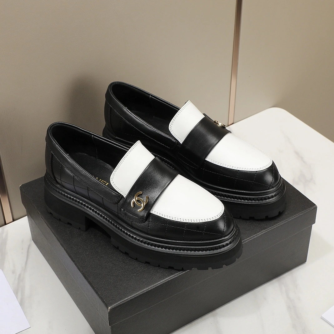 Cozy 2799 Chanel Leather Shoes For Women