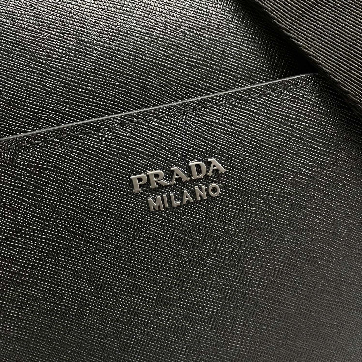 Cozy 2840 Prada AAA Man Messenger Bags