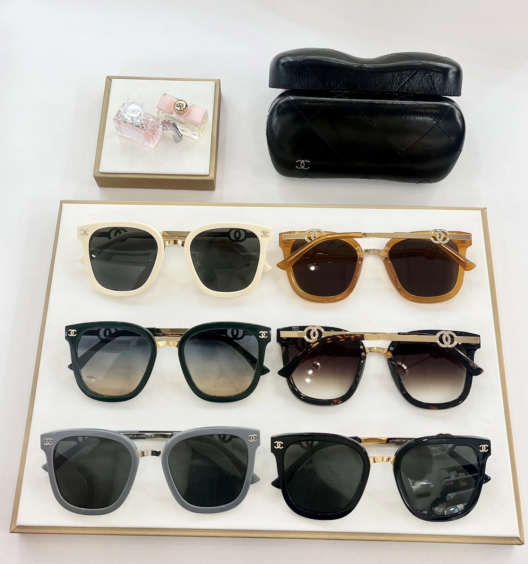 Cozy 2951 Chanel AAA Quality Sunglasses