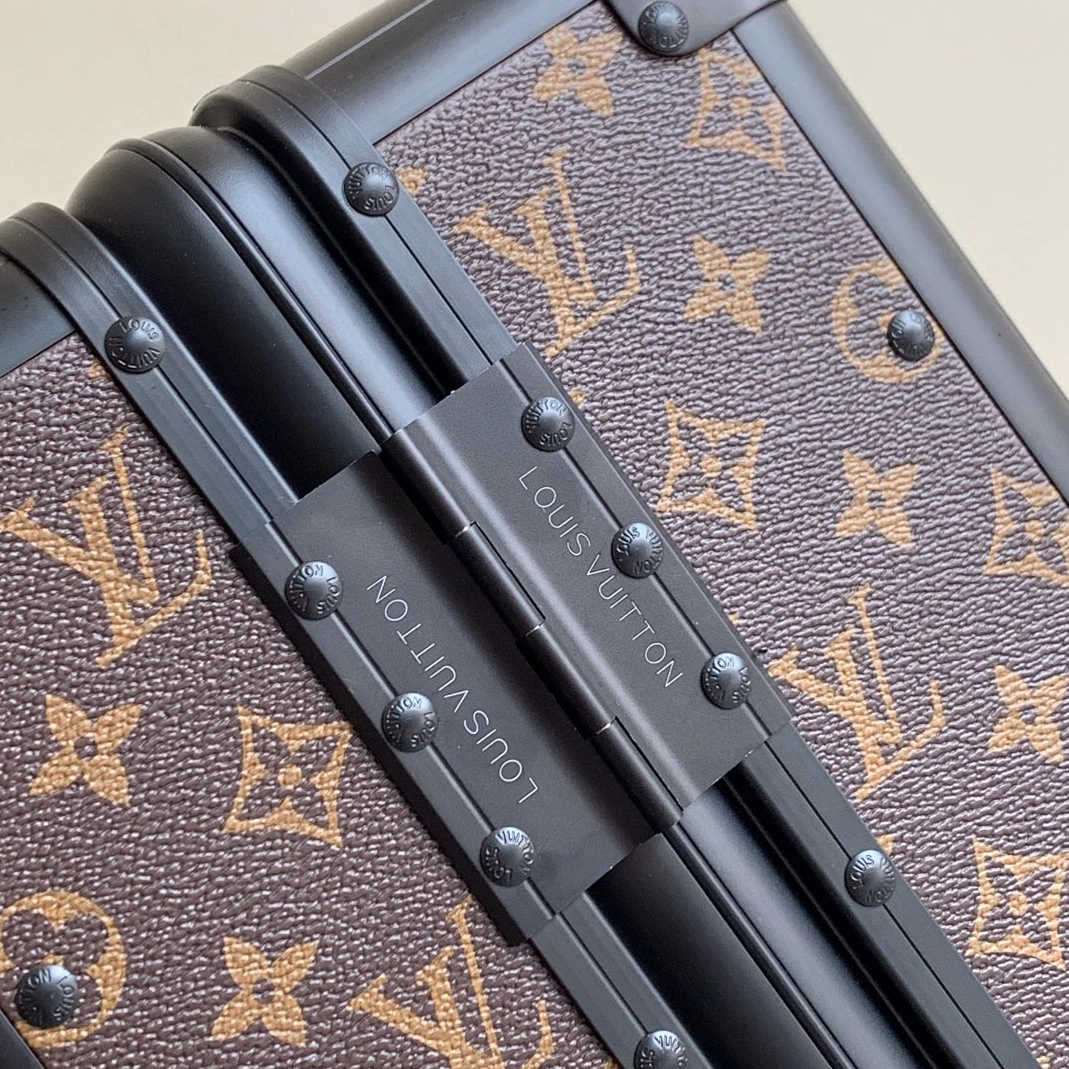 Cozy 3038 Louis Vuitton Luggage For Unisex