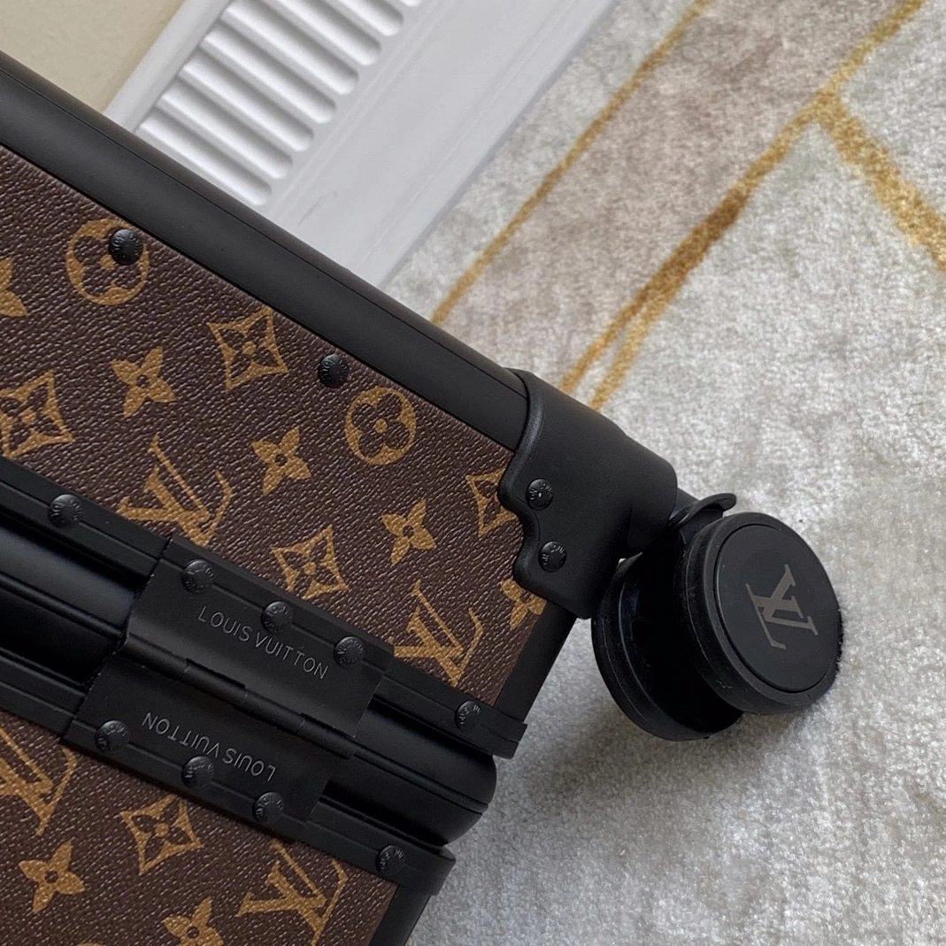 Cozy 3038 Louis Vuitton Luggage For Unisex
