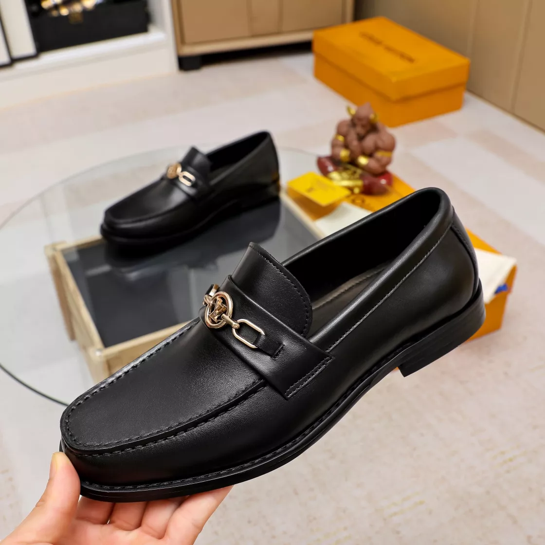 Cozy 3101 Louis Vuitton LV Oxfords Shoes For Men