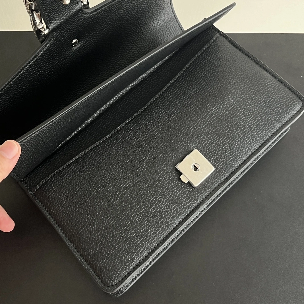 Cozy 3134 Gucci AAA Quality Messenger Bags For Women