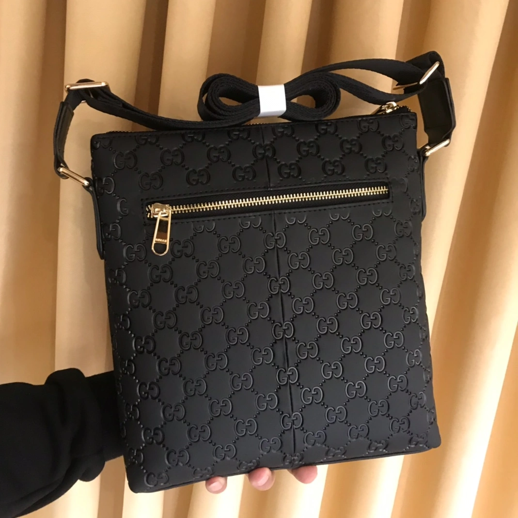 Cozy 3186 Gucci AAA Man Messenger Bags
