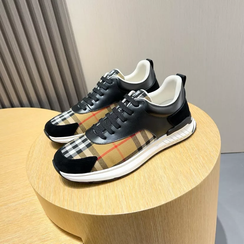 Cozy 3199 Burberry Casual Shoes For Men