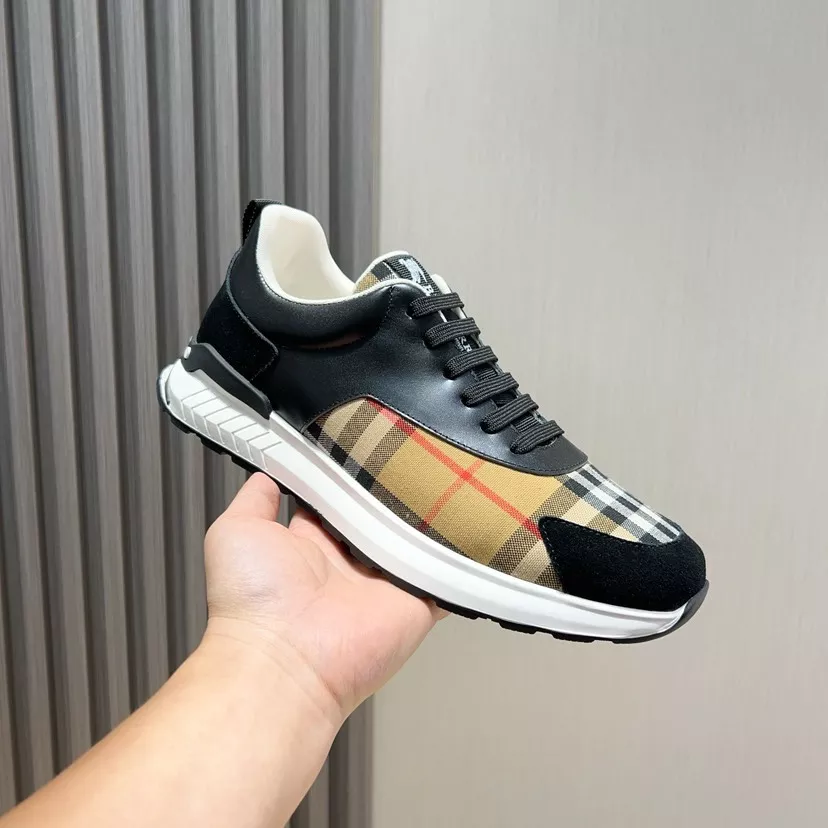 Cozy 3199 Burberry Casual Shoes For Men