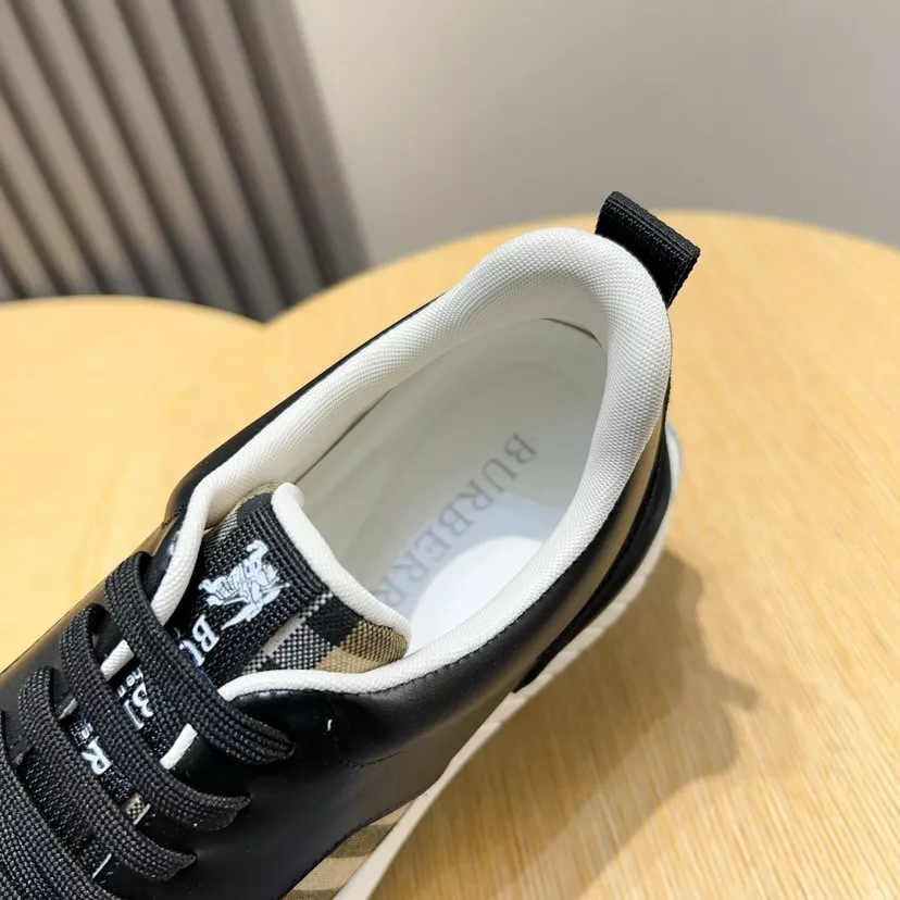 Cozy 3199 Burberry Casual Shoes For Men
