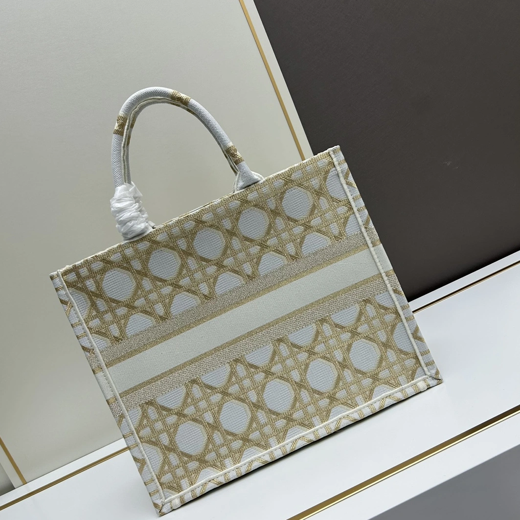 Cozy 3213 Christian Dior AAA Quality Tote-Handbags For Women