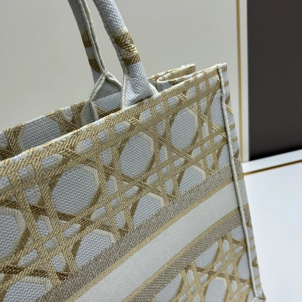 Cozy 3213 Christian Dior AAA Quality Tote-Handbags For Women
