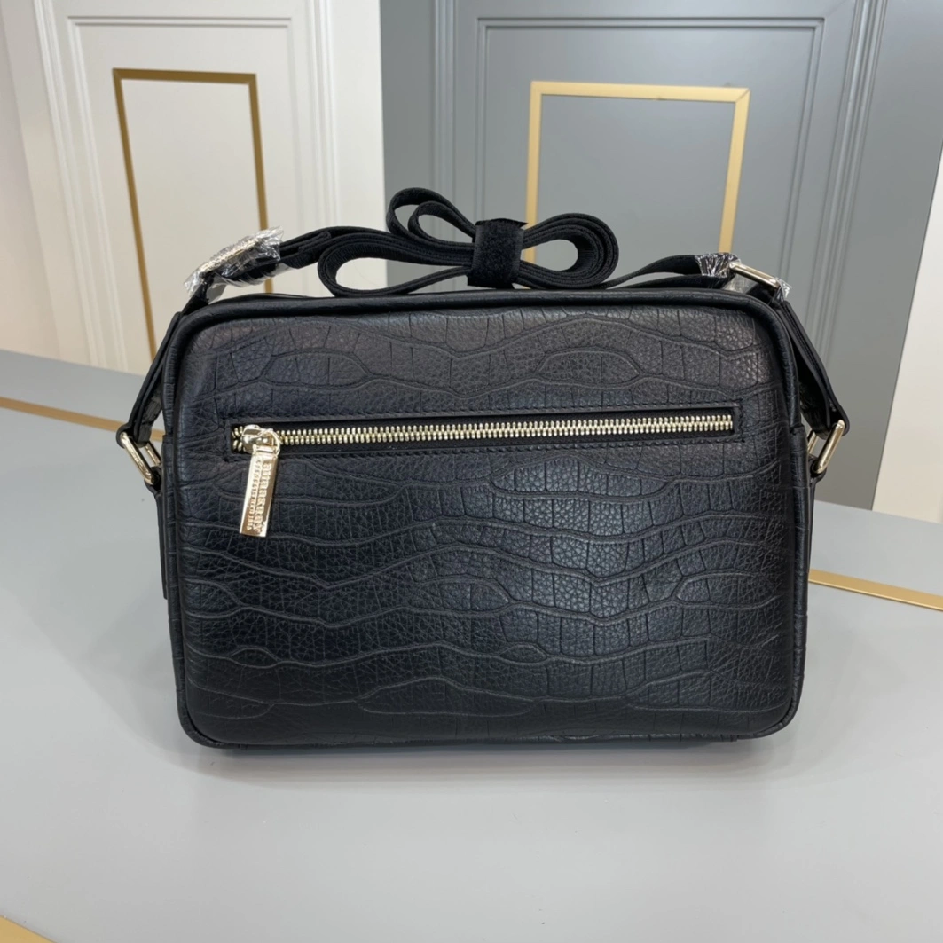 Cozy 3260 Burberry AAA Man Messenger Bags