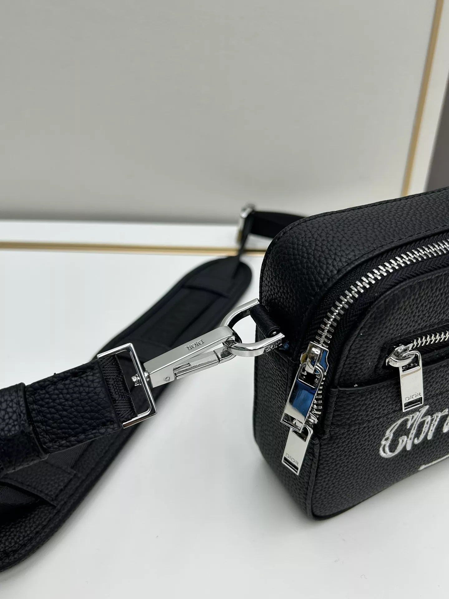 Cozy 3301 Christian Dior AAA Quality Messenger Bags For Unisex