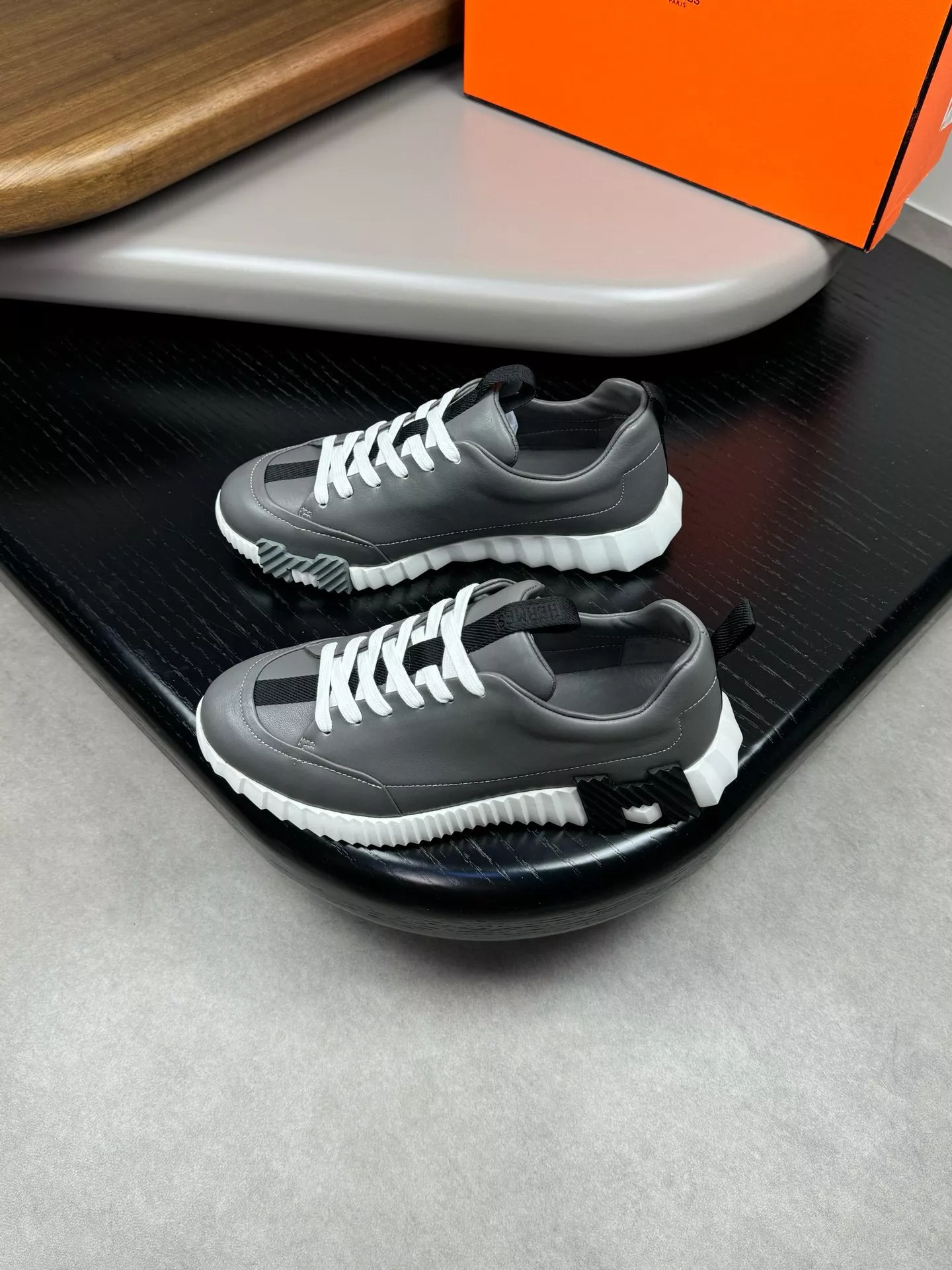 Cozy 3327 Hermes Casual Shoes For Men