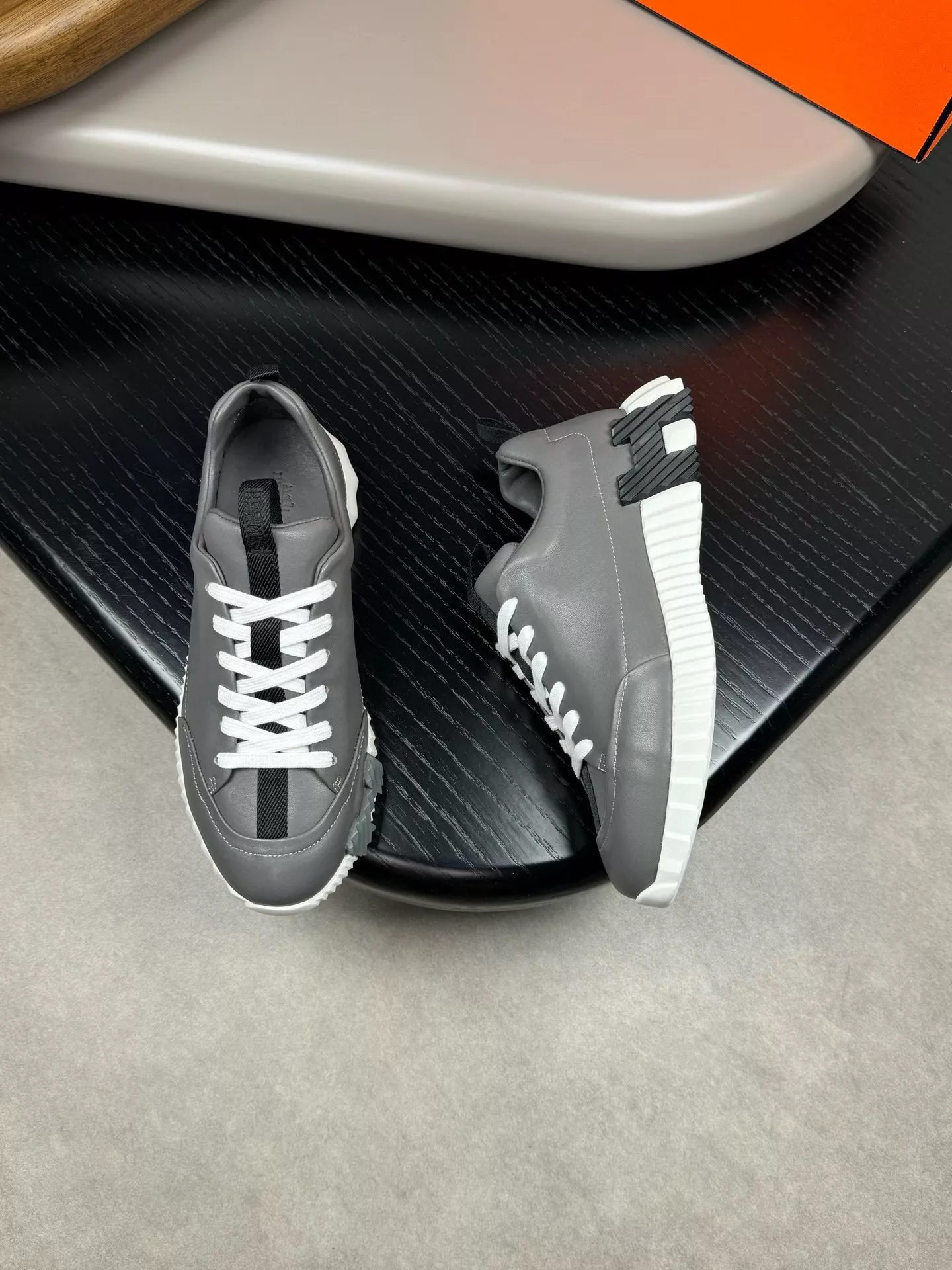 Cozy 3327 Hermes Casual Shoes For Men