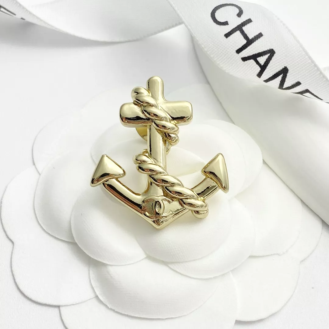 Cozy 3380 Chanel Brooches For Women