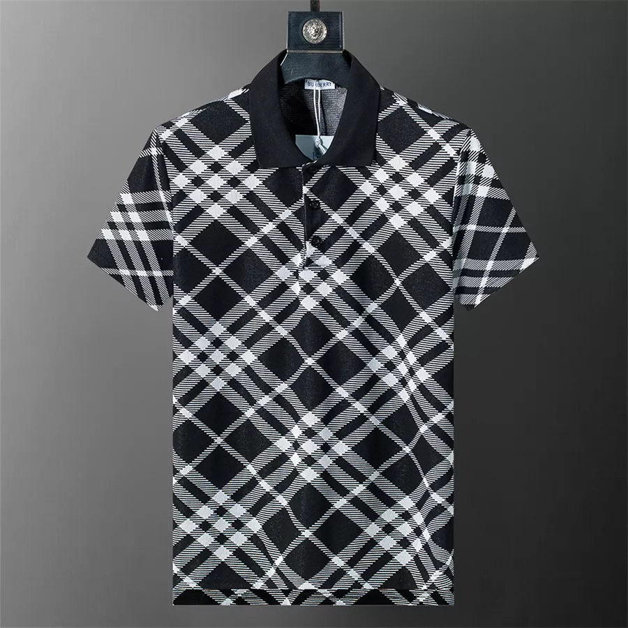 Cozy 3398 Burberry Tracksuits Short Sleeved For Men