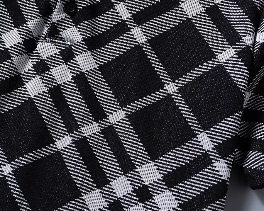 Cozy 3398 Burberry Tracksuits Short Sleeved For Men