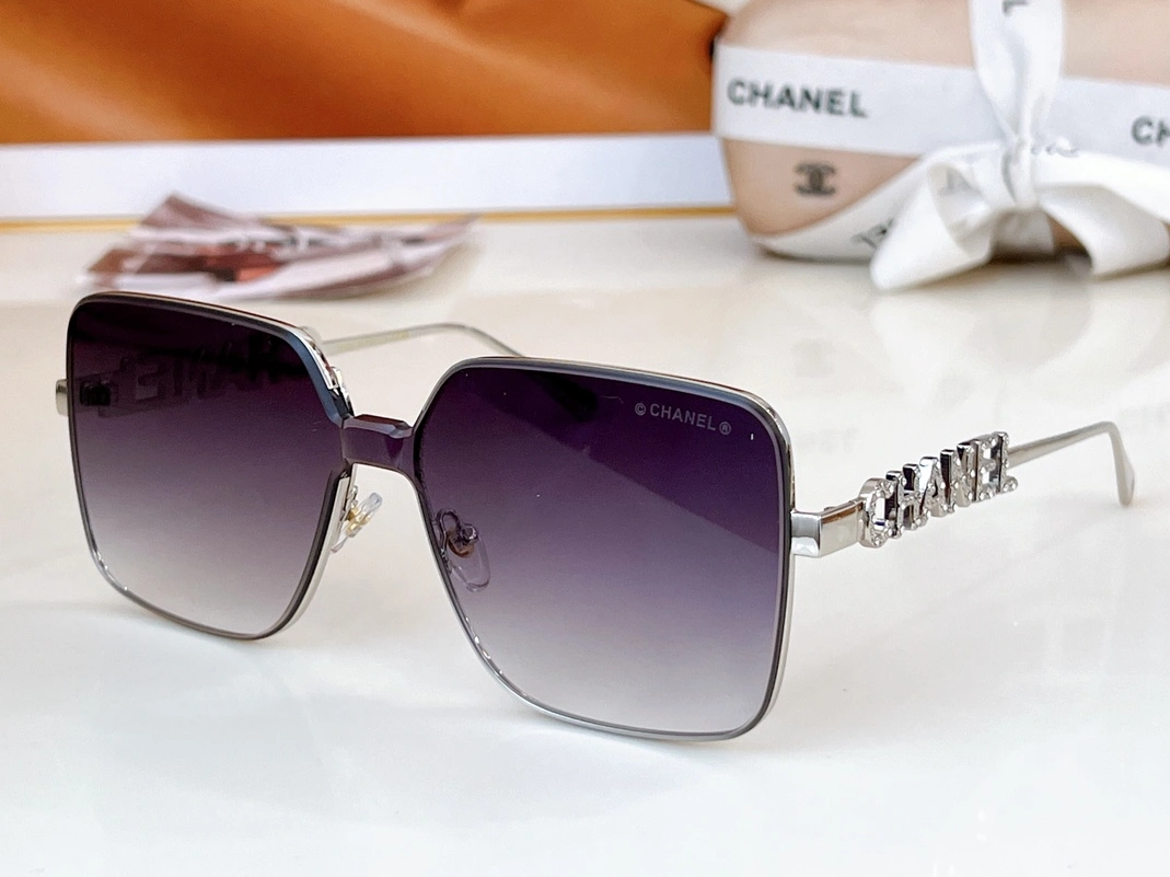 Cozy 3511 Chanel AAA Quality Sunglasses