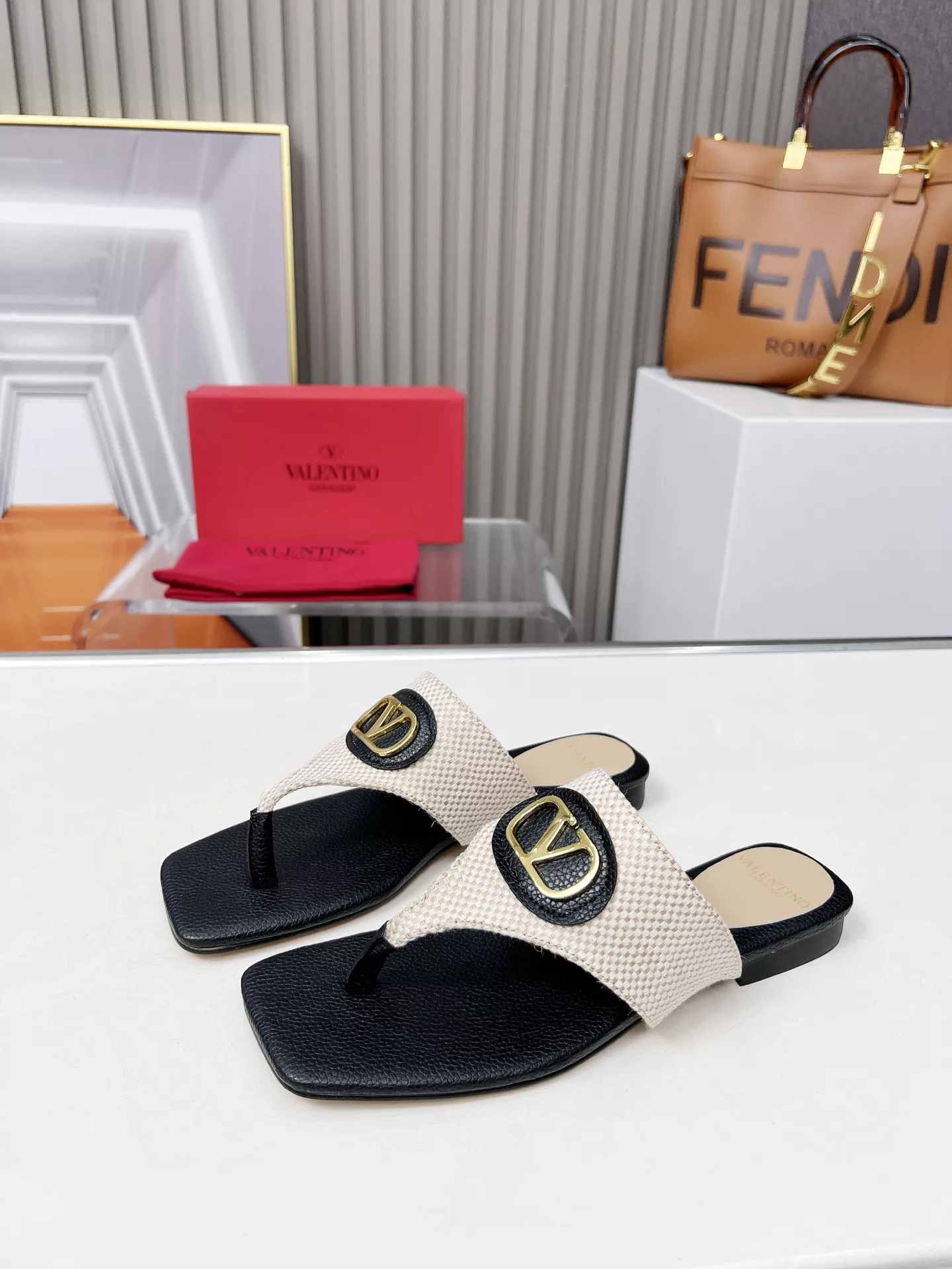 Cozy 3526 Valentino Slippers For Women