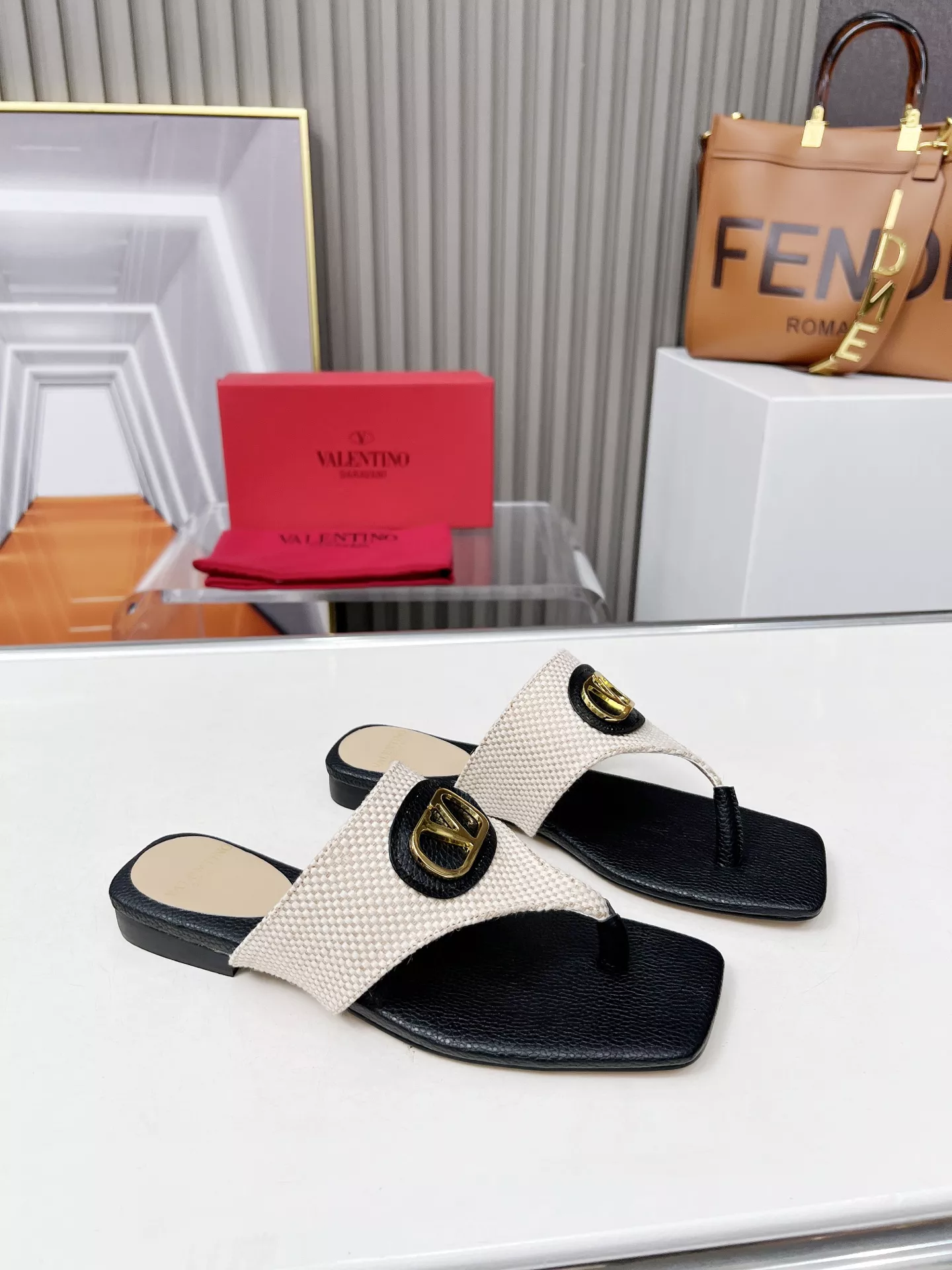 Cozy 3526 Valentino Slippers For Women