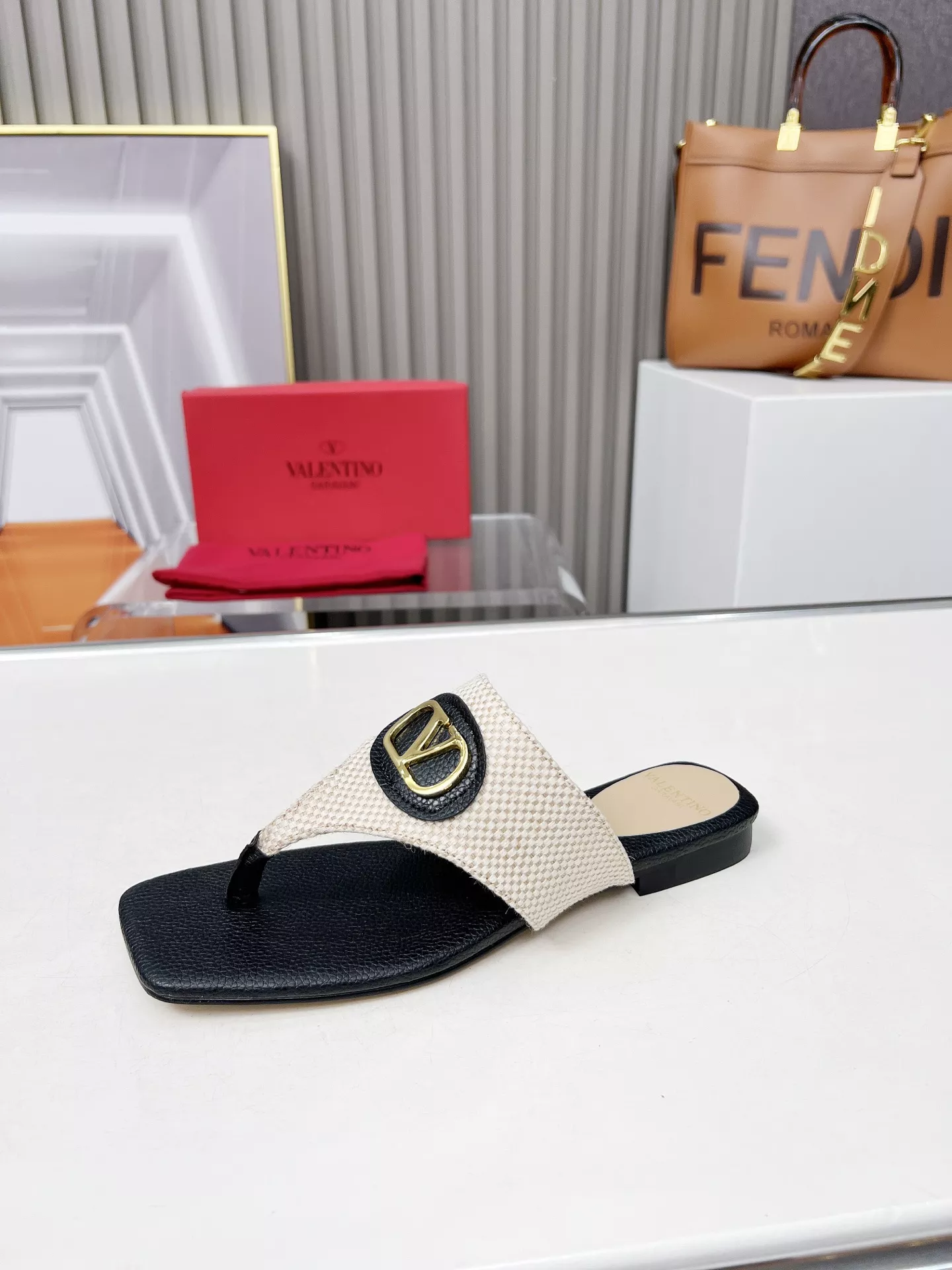 Cozy 3526 Valentino Slippers For Women