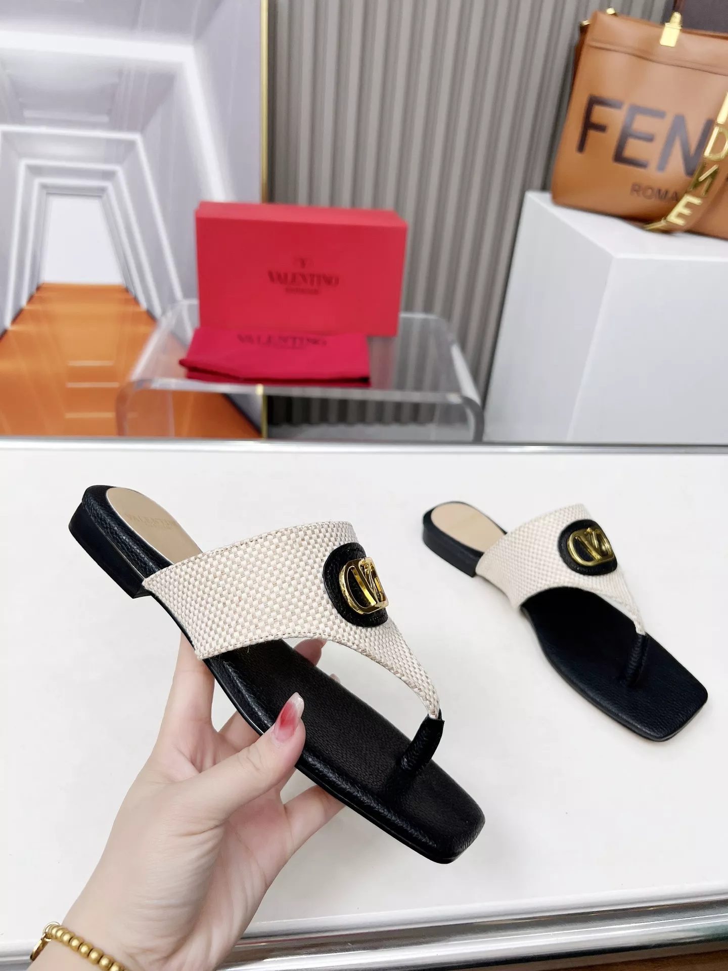 Cozy 3526 Valentino Slippers For Women