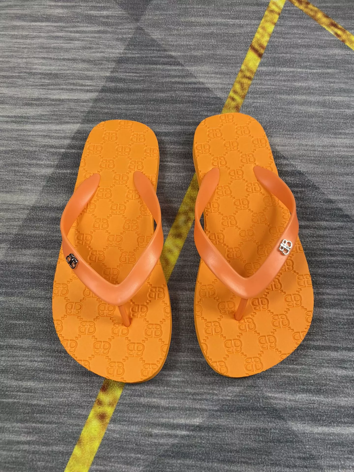 Cozy 3567 Balenciaga Slippers For Men