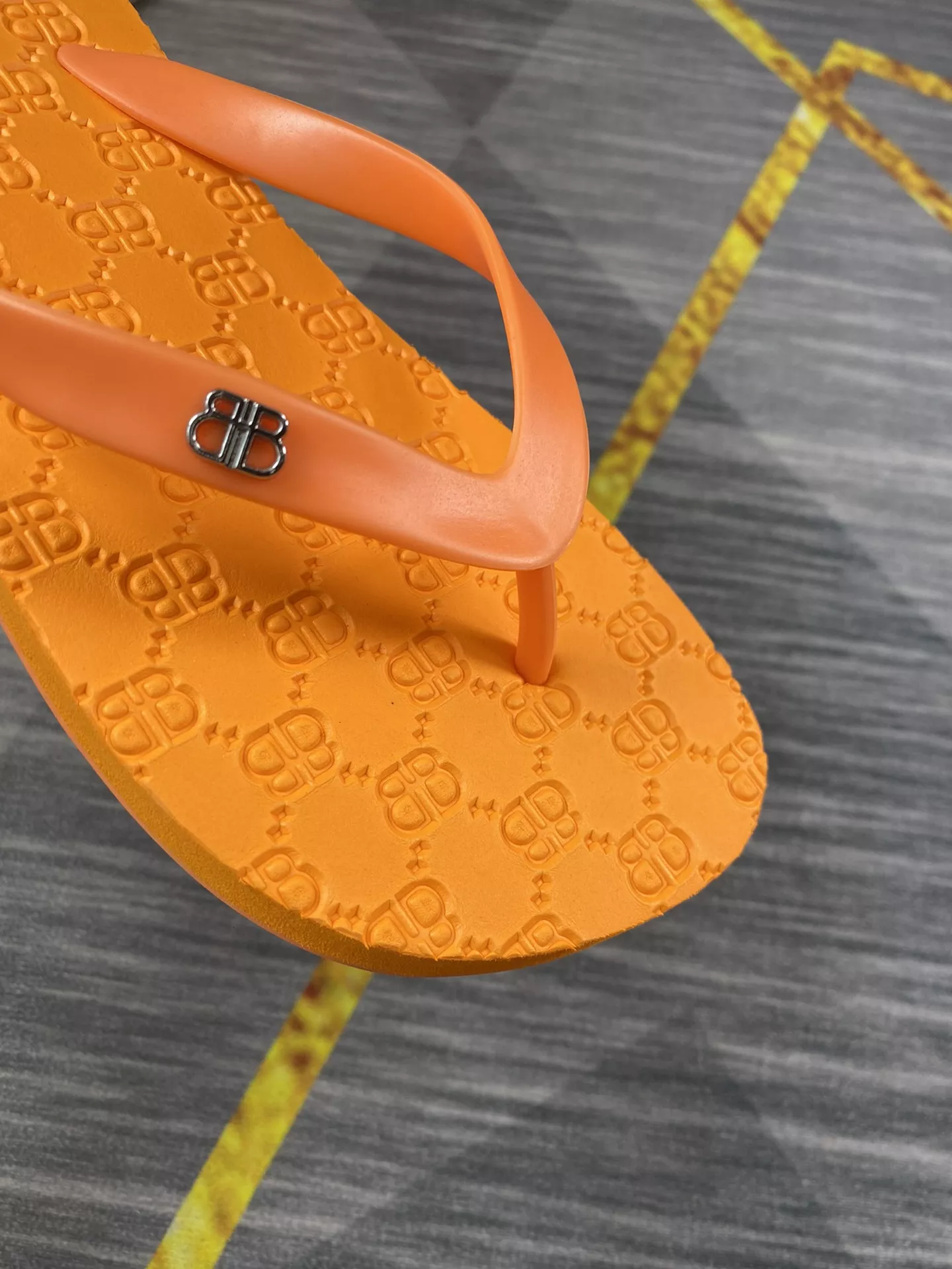 Cozy 3567 Balenciaga Slippers For Men