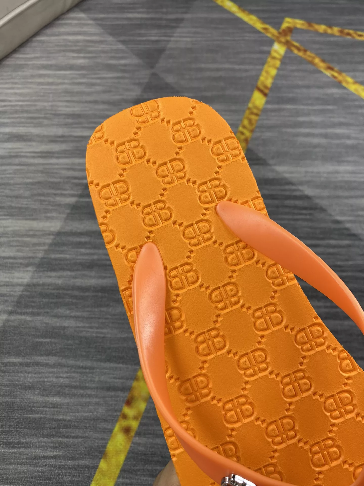 Cozy 3567 Balenciaga Slippers For Men