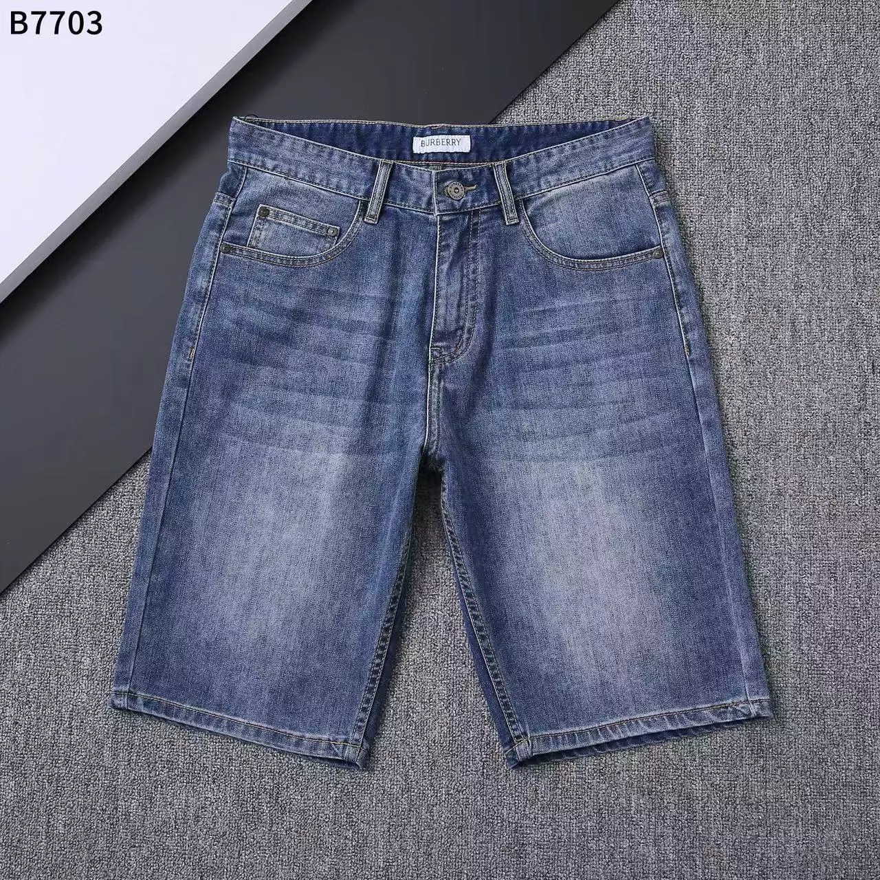 Cozy 4214 Burberry Jeans For Men