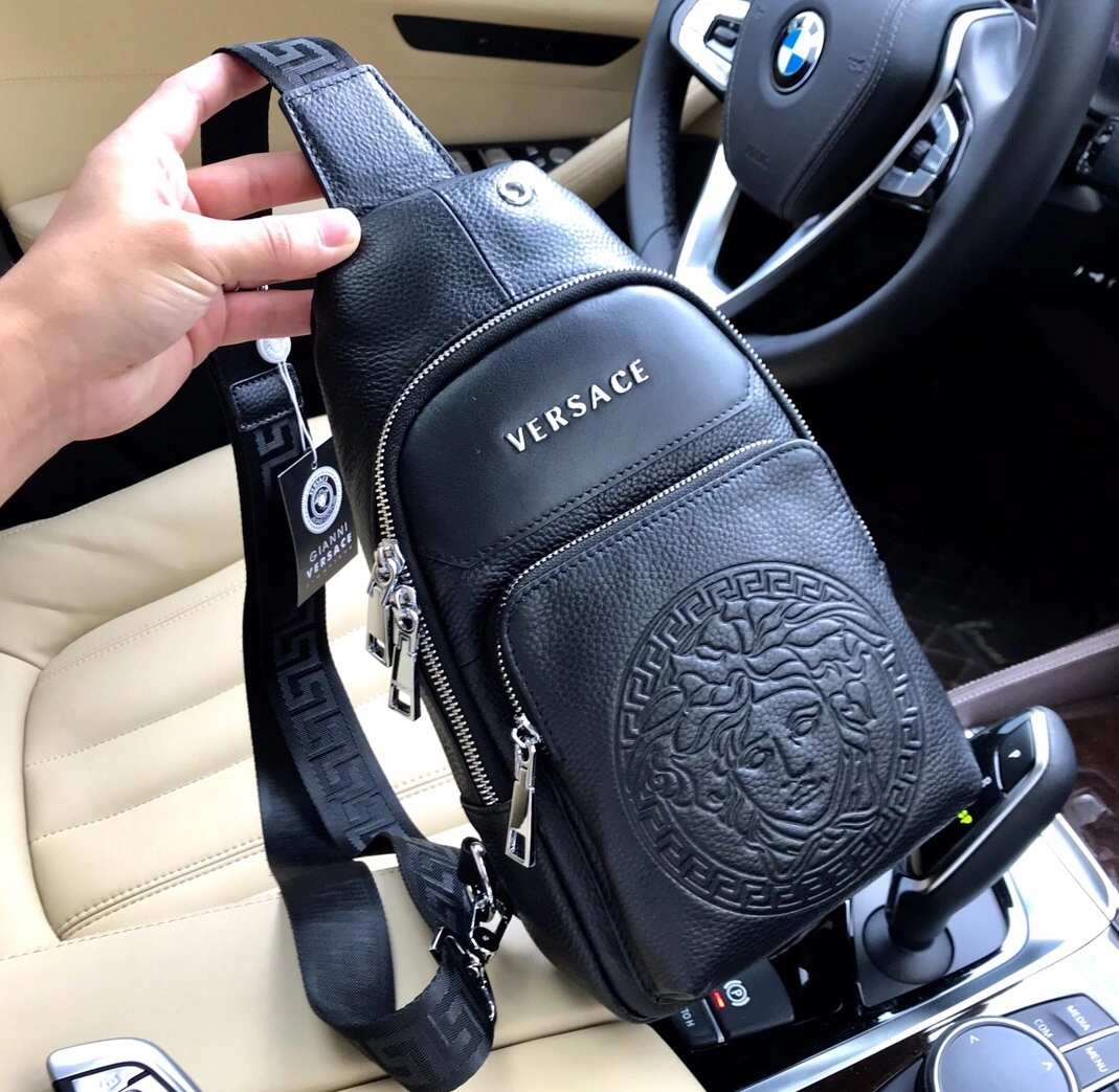 Cozy 4252 Versace AAA Man Messenger Bags