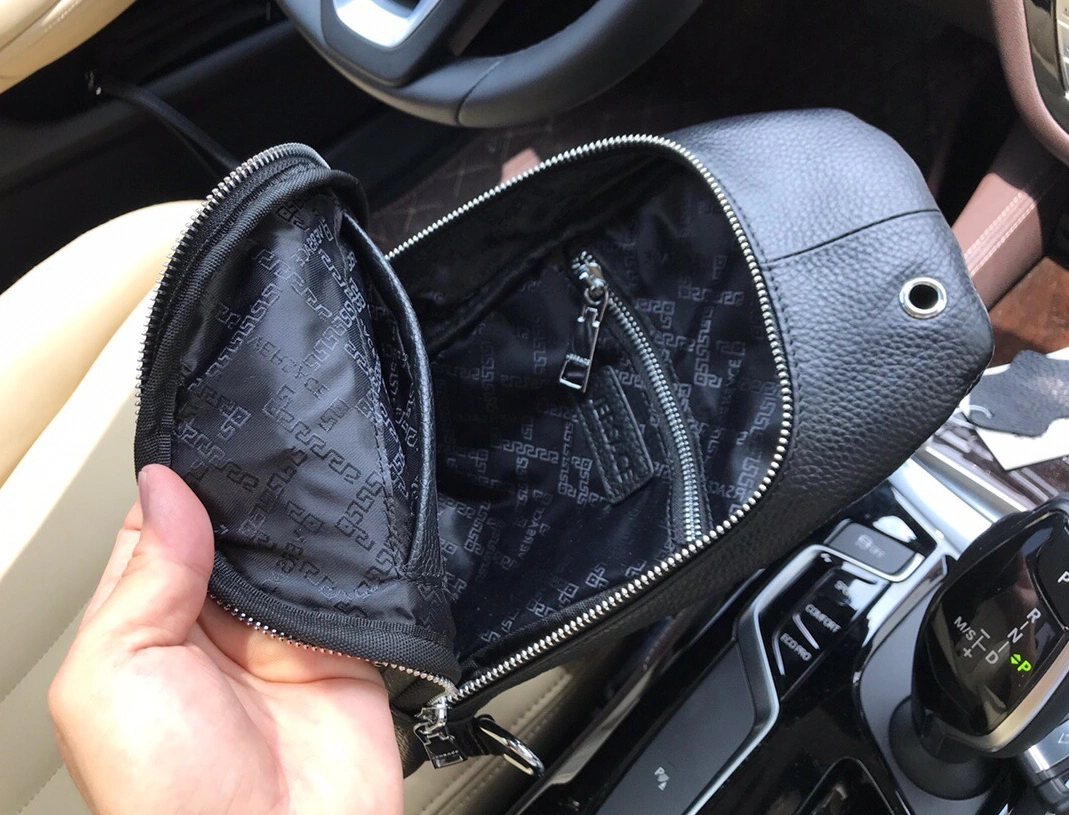 Cozy 4252 Versace AAA Man Messenger Bags