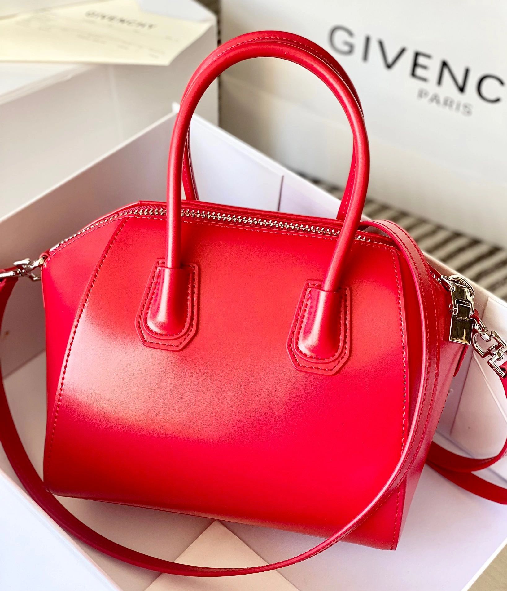 Cozy 4284 Givenchy AAA Quality Handbags For Women