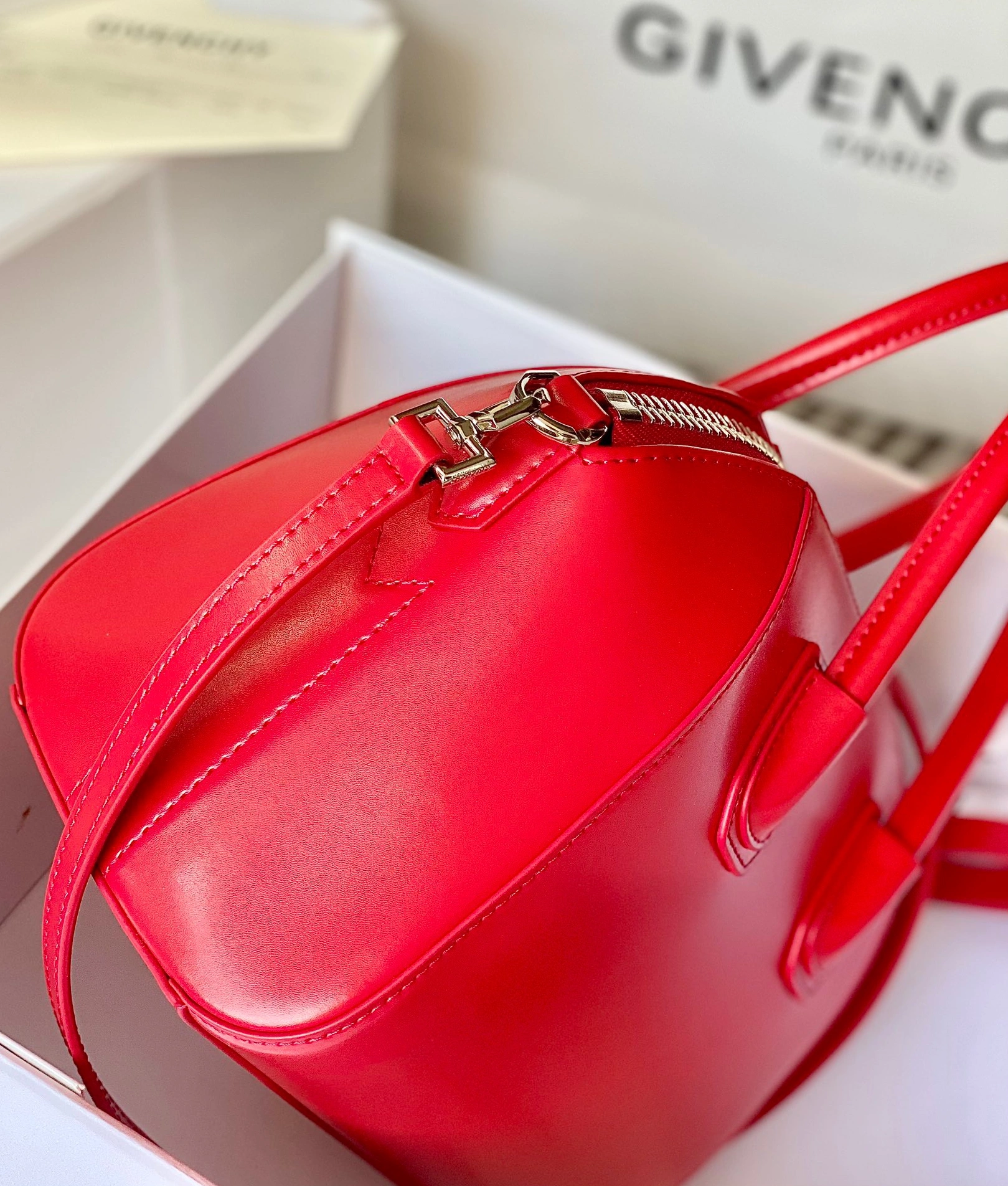 Cozy 4284 Givenchy AAA Quality Handbags For Women