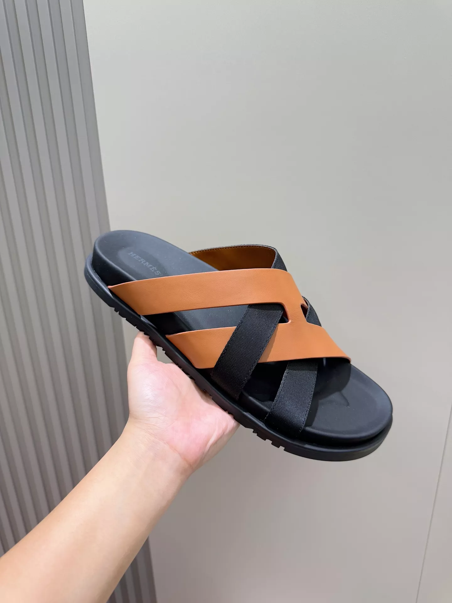 Cozy 4373 Hermes Slippers For Men