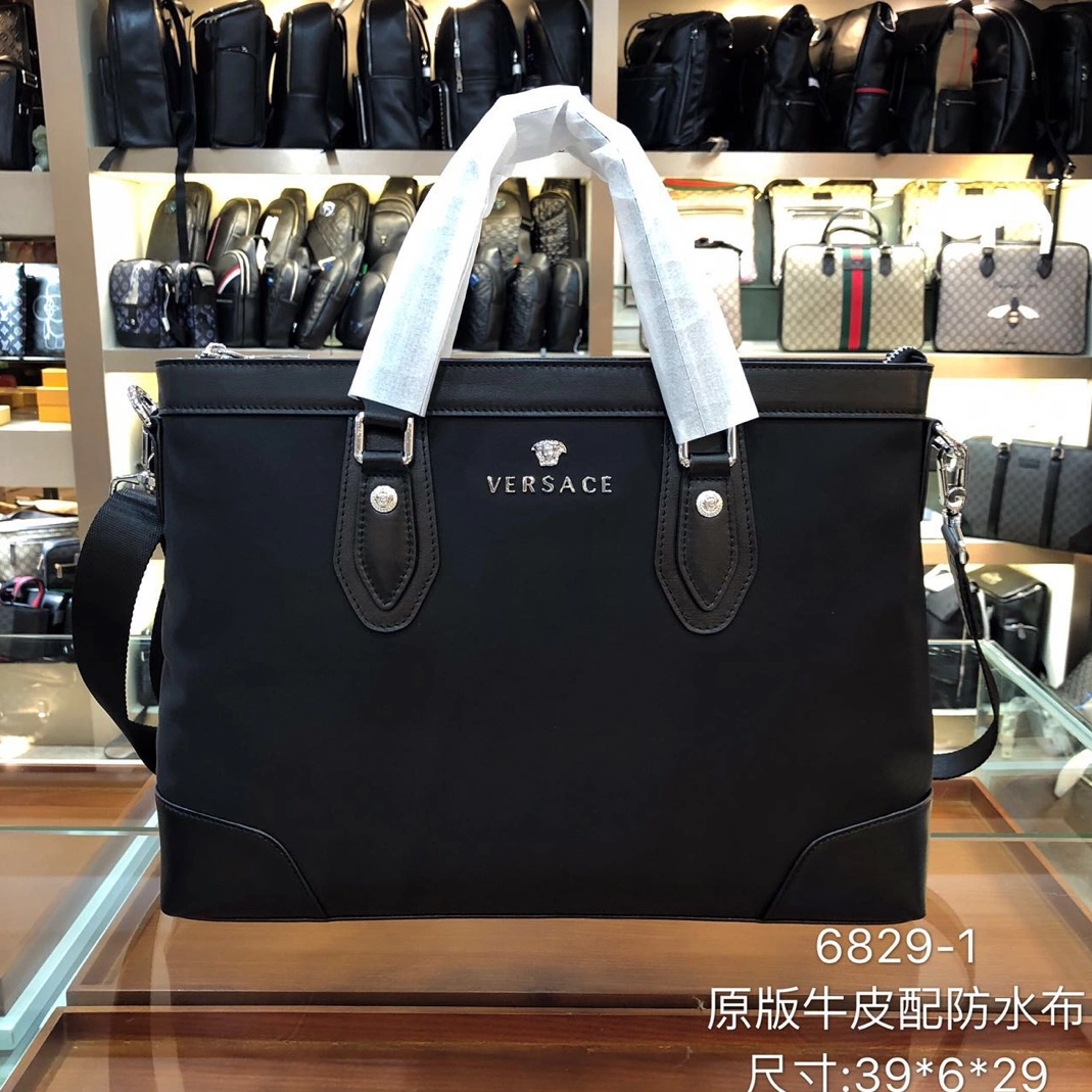 Cozy 4457 Versace AAA Man Handbags