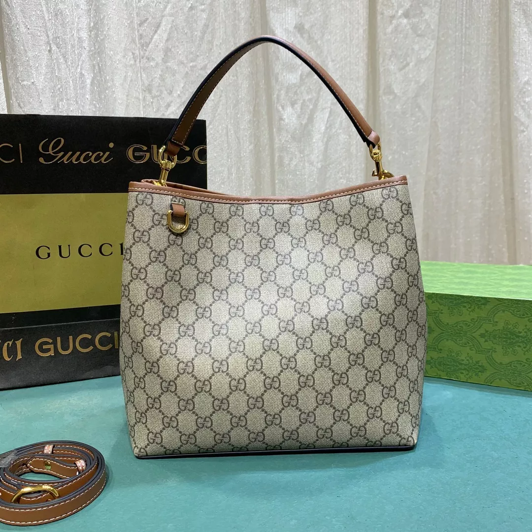 Cozy 4696 Gucci AAA Quality Handbags For Women