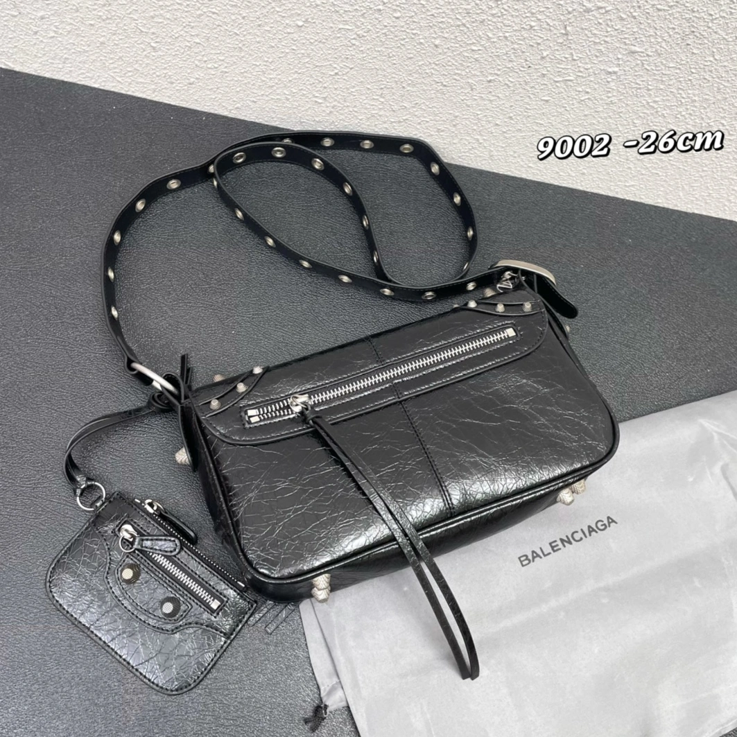 Cozy 4711 Balenciaga AAA Quality Messenger Bags For Women