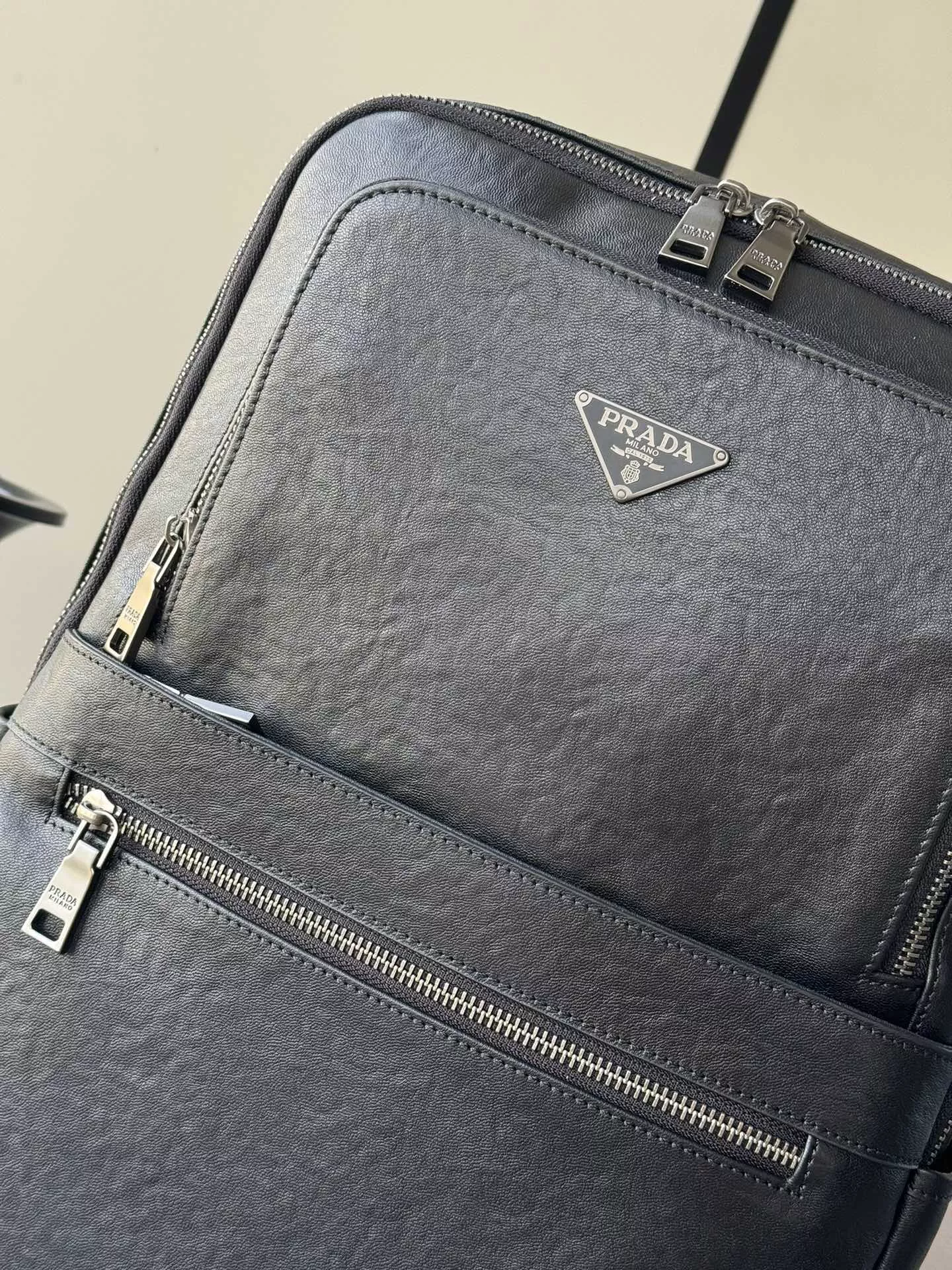 Cozy 4835 Prada AAA Man Backpacks
