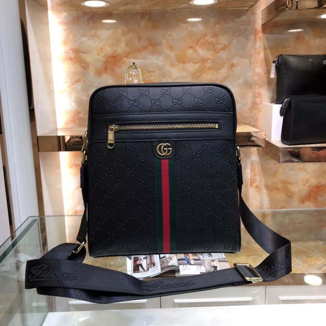Cozy 4909 Gucci AAA Man Messenger Bags