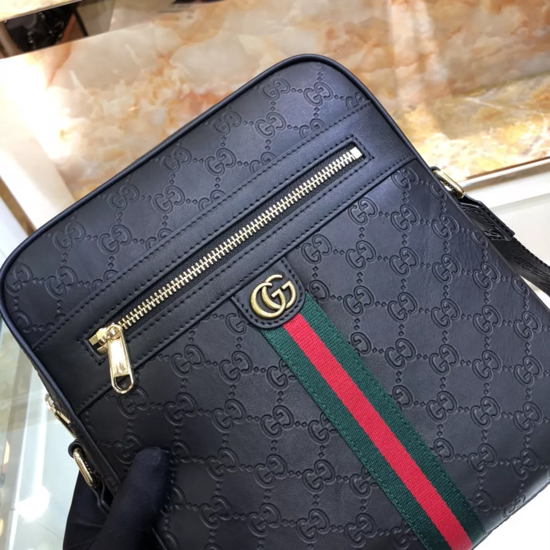 Cozy 4909 Gucci AAA Man Messenger Bags